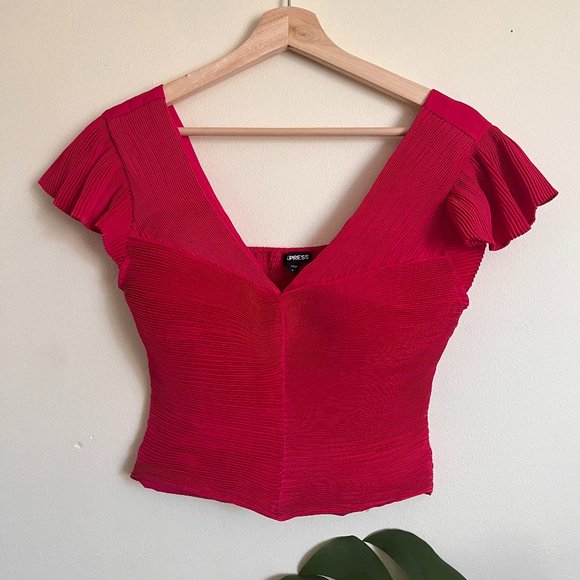 EXPRESS Pleated Flutter Sleeve Cropped Top in Pink - Picture 1 of 2